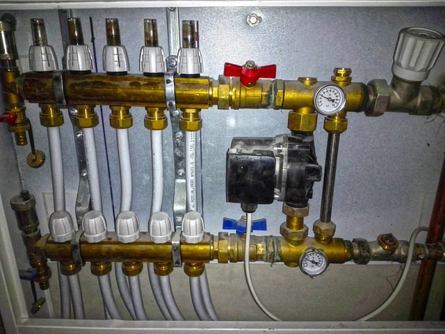 Kształtki hydrauliczne – kluczowe elementy w systemach instalacyjnych